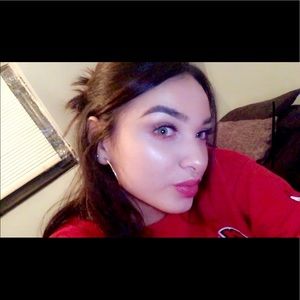 Meet your Posher, Denise